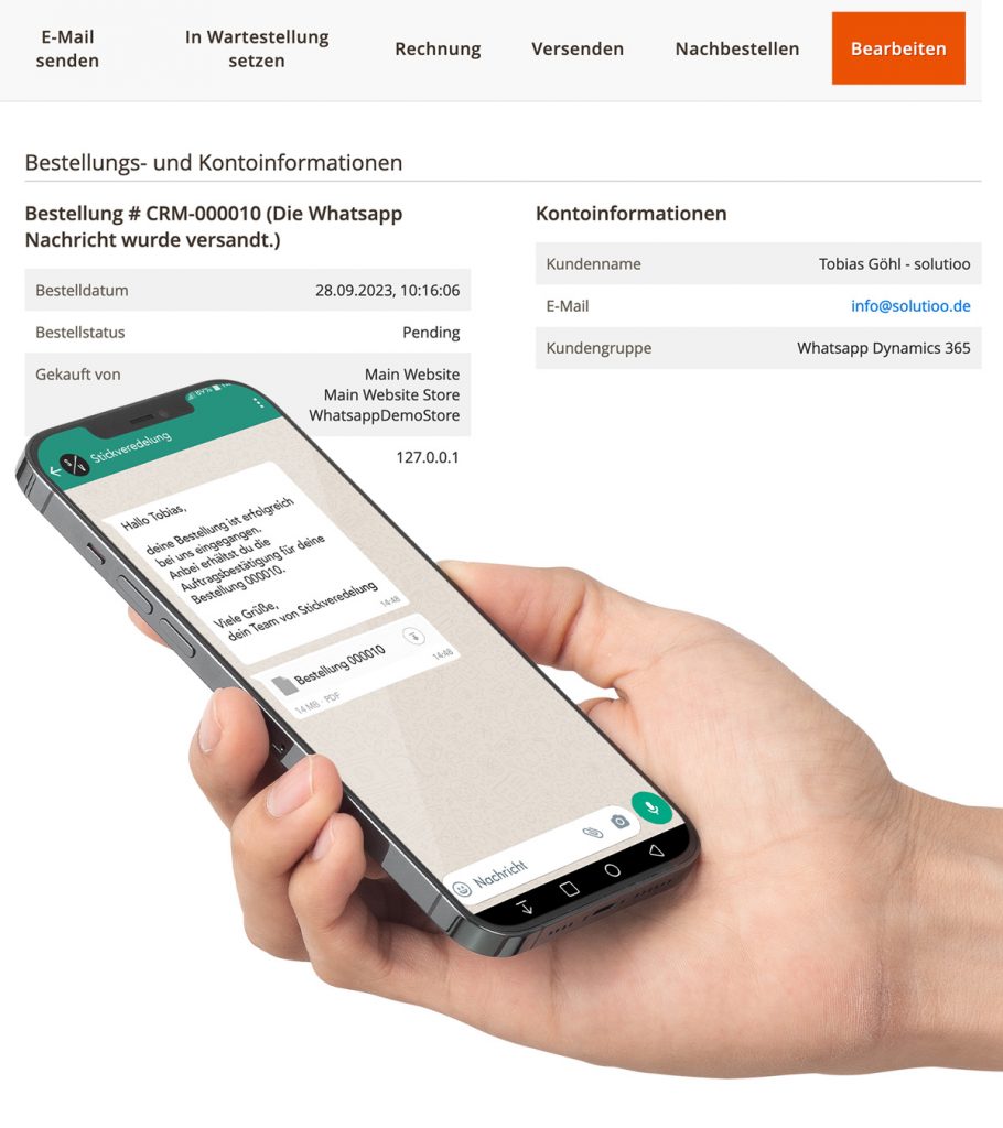 Hand hält Smartphone mit Bestellbestätigung